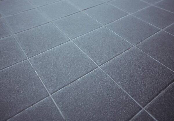 Piso de Cerâmica ou Porcelanato: Qual a Melhor Escolha para Sua Casa?