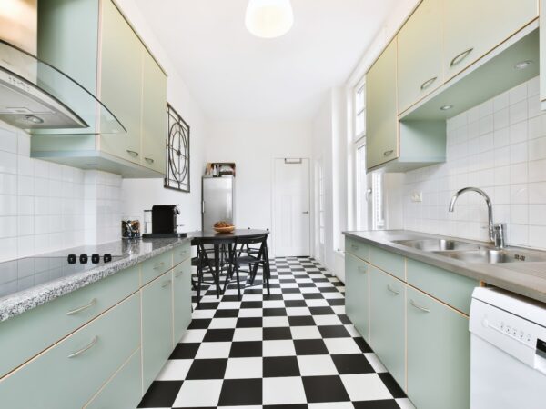 Como escolher o piso correto para sua cozinha? Dicas essenciais