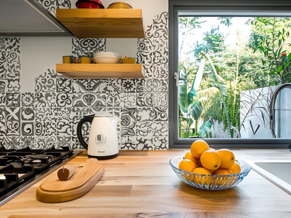 Encante-se com a beleza dos azulejos decorados para cozinhas